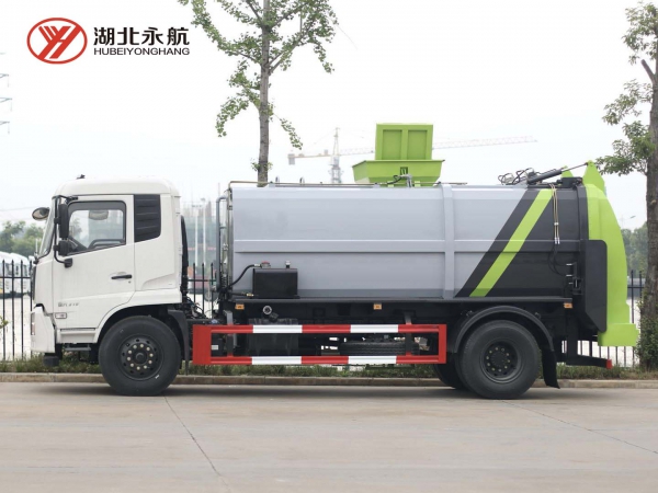 东风天锦餐厨垃圾车