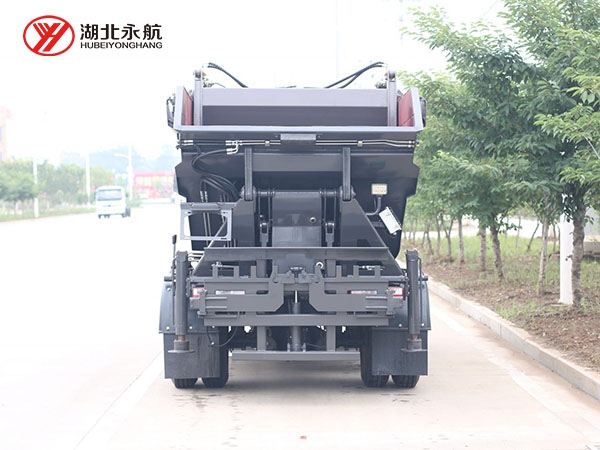 东风小多利卡高位自装卸式垃圾车