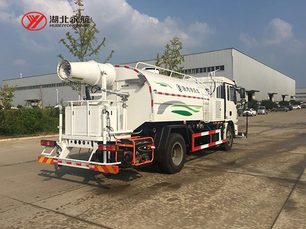 陕汽德龙L3000路面清洗车