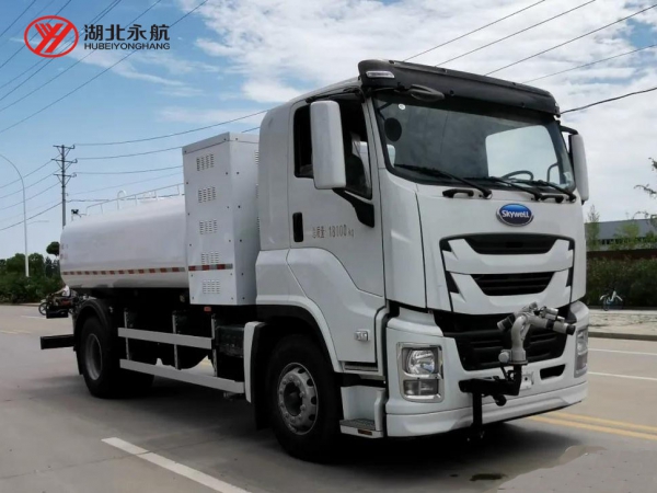 庆铃纯电动10方洒水车