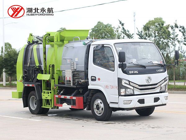 东风小多利卡餐厨垃圾车