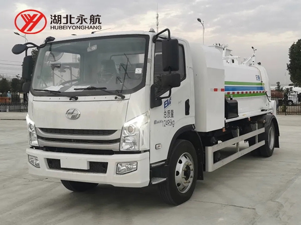 上汽跃进12吨纯电动餐厨垃圾车