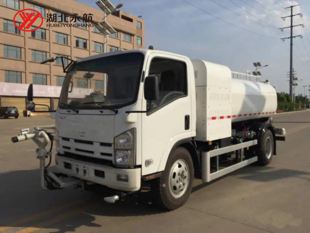庆铃纯电动5方洒水车