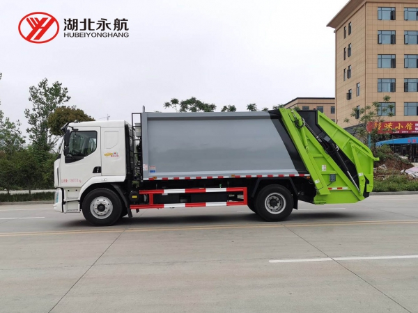 柳汽乘龙12-14方压缩式垃圾车