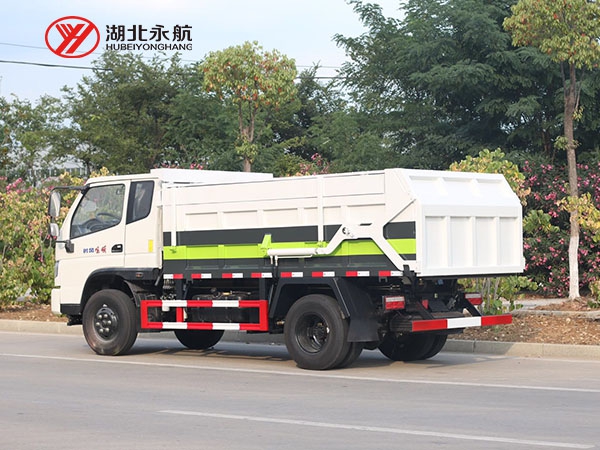 时风排半对接垃圾车