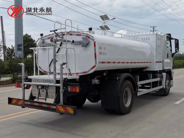 庆铃纯电动10方洒水车