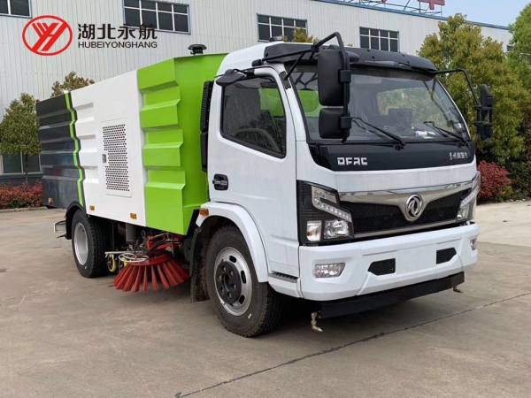 东风大多利卡洗扫车