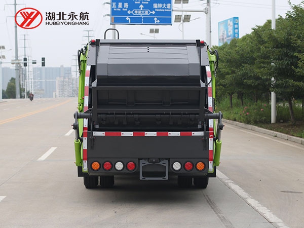 五十铃(100P)6方压缩式垃圾车