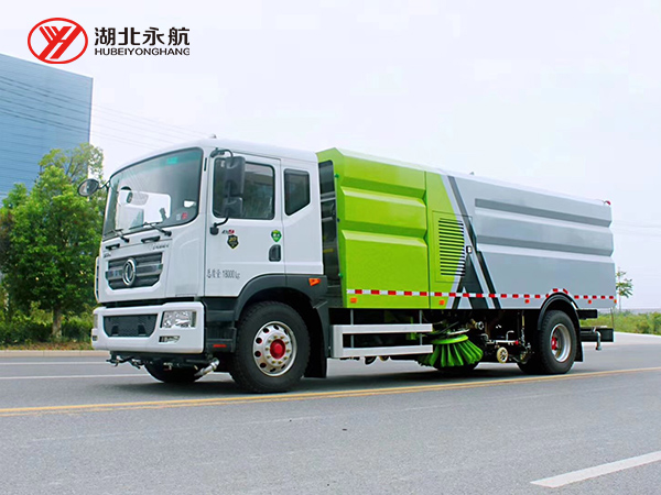 东风多利卡D9洗扫车