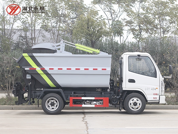 凯马高位自装卸式垃圾车