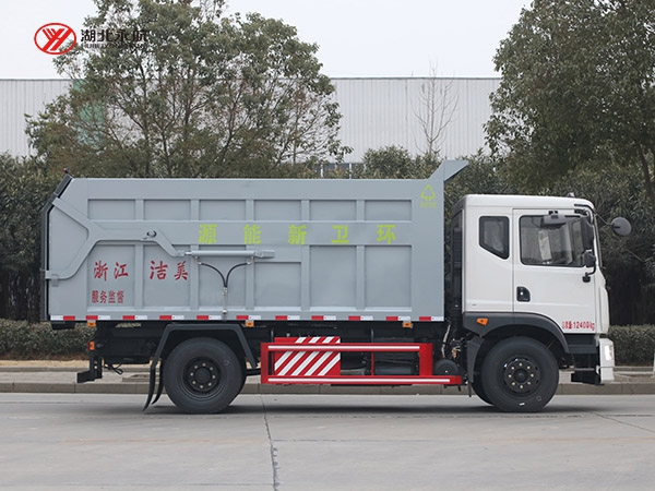 东风华神T3对接垃圾车