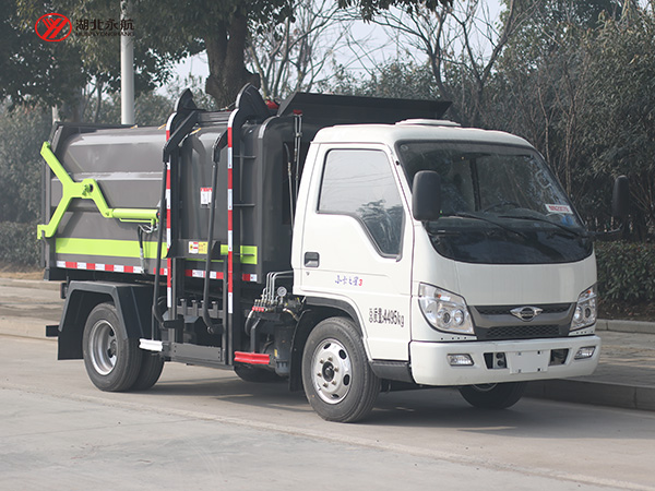 福田小卡之星侧装垃圾车