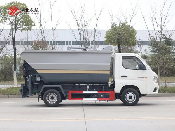 福田祥菱高位自装卸式垃圾车