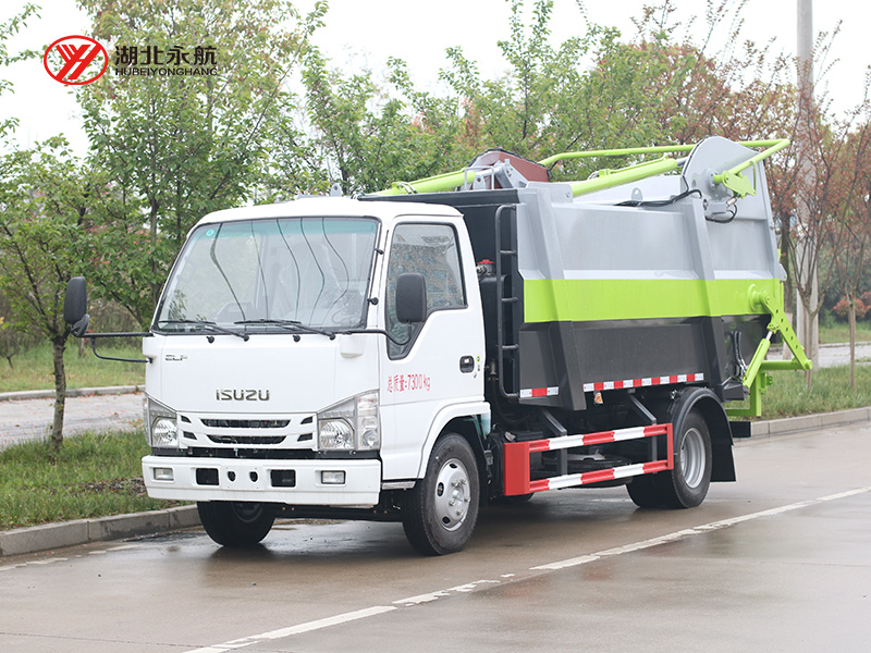 庆铃7方无泄漏压缩式垃圾车