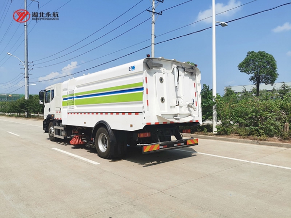 东风华神纯电动洗扫车