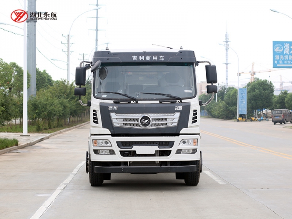 吉利龙腾纯电动洒水车