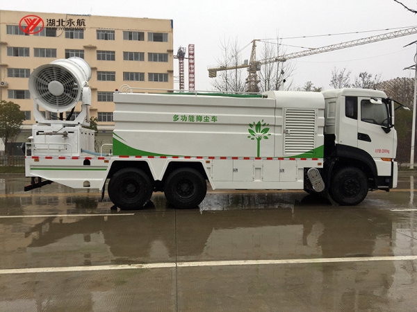 东风天龙抑尘车