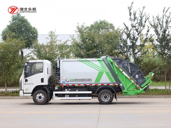 远程纯电动6方压缩式垃圾车