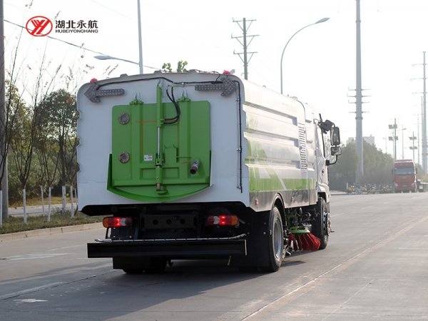 吉利龙腾纯电动洗扫车