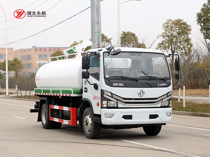 东风大多利卡吸粪车