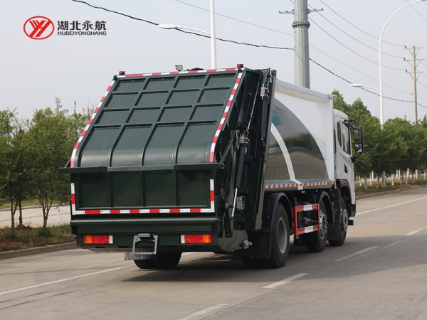 东风华神20方压缩式垃圾车