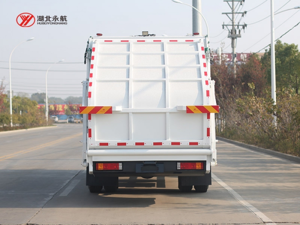 陕汽德龙纯电动12方压缩式垃圾车