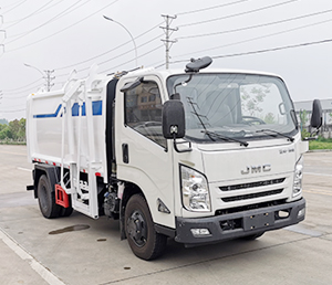 侧装垃圾车